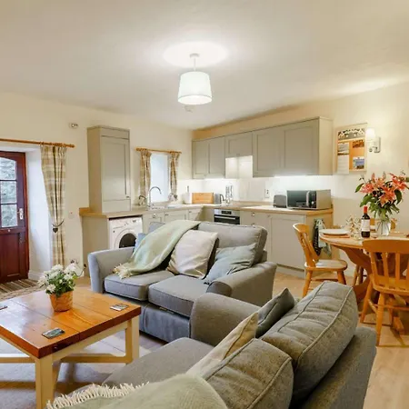 2 Bed In Ullswater Sz339 * Watermillock