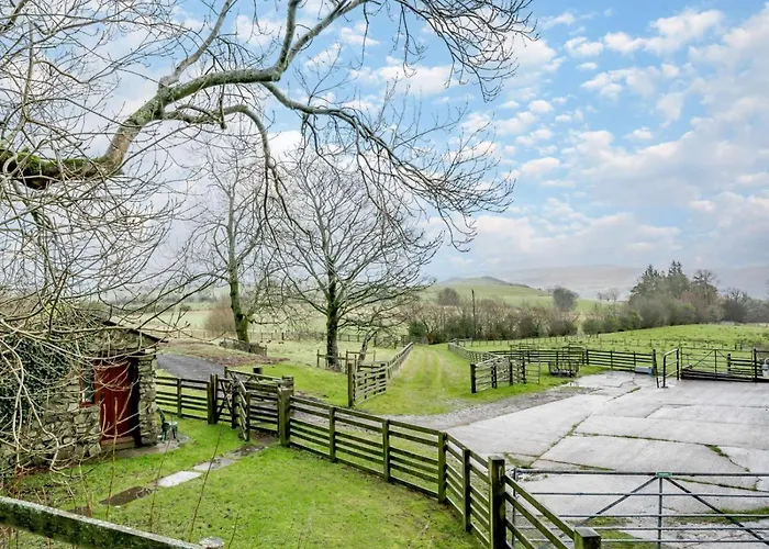 2 Bed In Penrith Oc-sz339 Nyaraló *